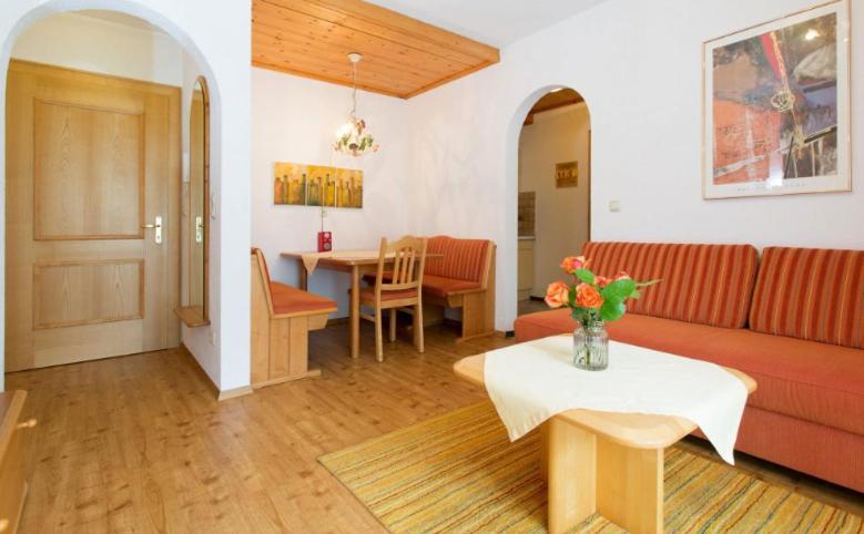 Bed and Breakfast Haus Christaldo Санкт-Антон-ам-Арльберг Екстер'єр фото
